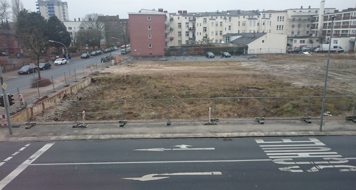 Ehrenwortplatz ehemaliges C&A-Gebäude