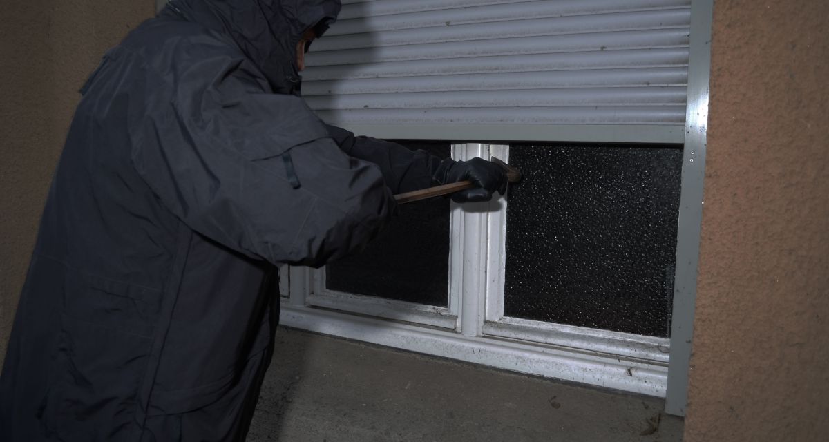 Einbrecher des Nachts Einbruch