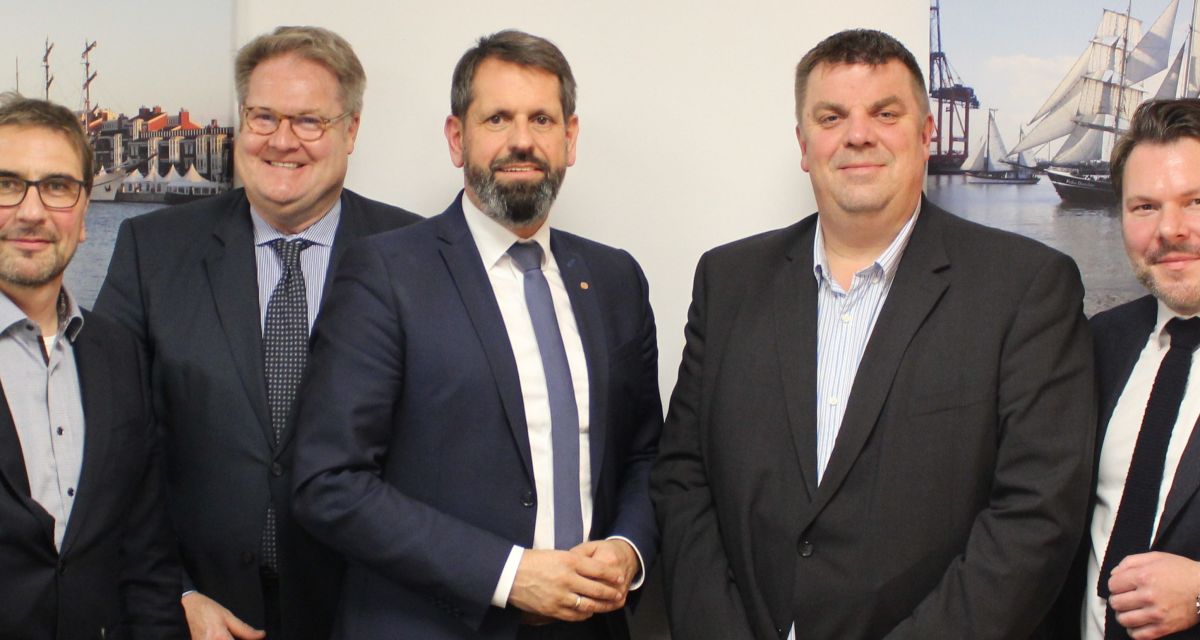 Politik und Wirtschaft fordern Verbesserungen von der NordWestBahn