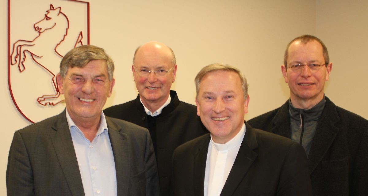 Weihbischof Theising in Friesland