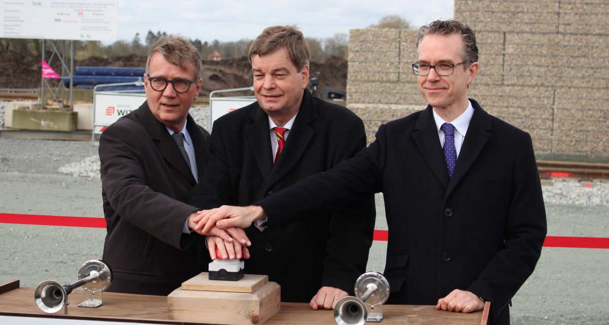 Auftakt für letzte Bauetappe der Schienenanbindung vom JadeWeserPort