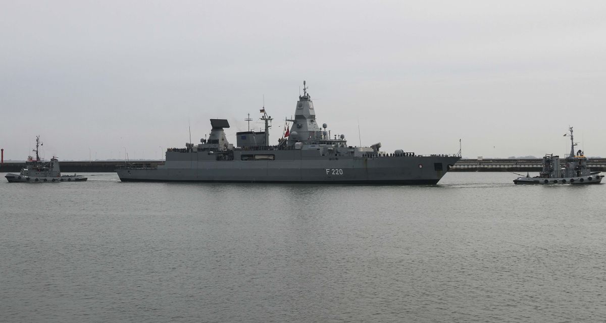 Fregatte „Hamburg“ kehrt nach Wilhelmshaven zurück
