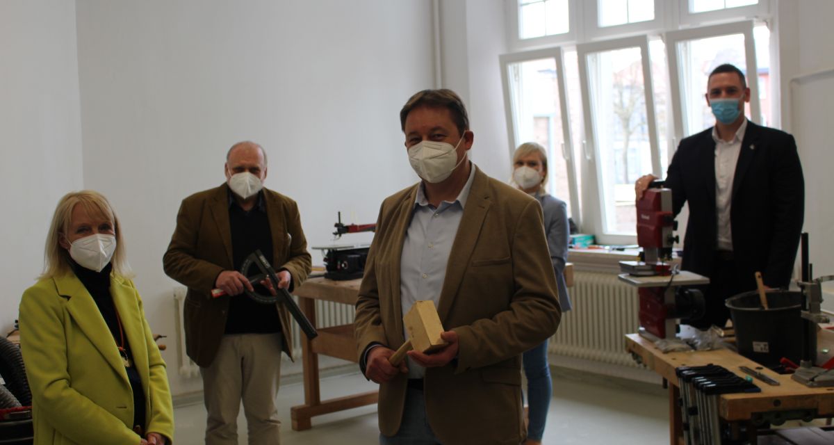 Projekt „Check In“ unterstützt junge Langzeitarbeitslose im Landkreis Friesland