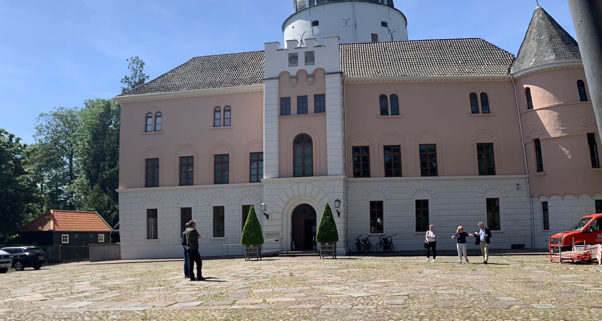 Schloßplatz Schloß Jever Schloss