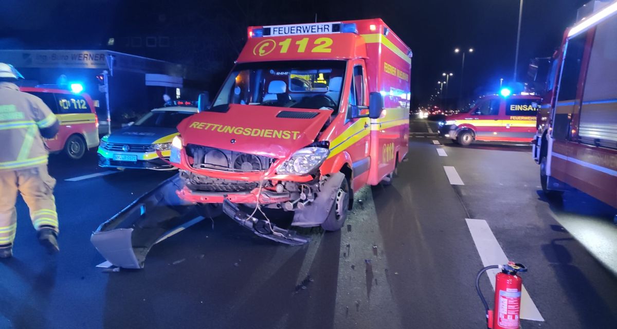 Unfall mit Rettungswagen in Wilhelmshaven
