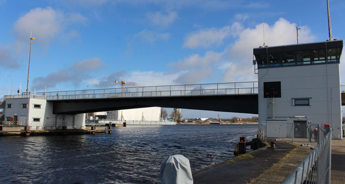 WHV erneuert Forderung nach Hafentorbrücke