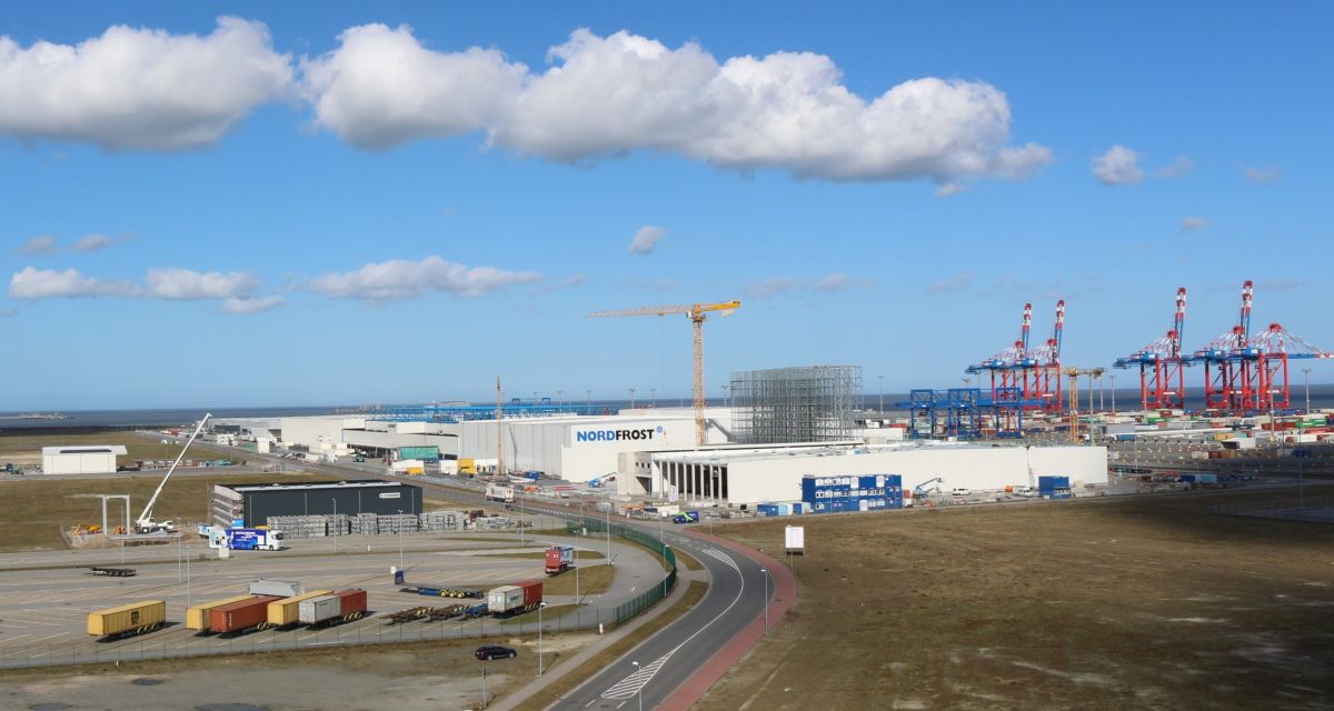 Hapag Lloyd darf bei JadeWeserPort einsteigen