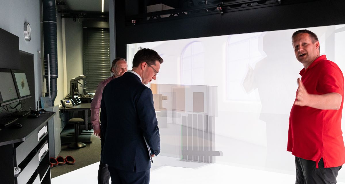 Wissenschaftsminister besucht Jade Hochschule