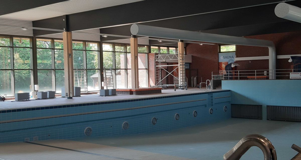 Revision Hooksiel Meerwasser-Hallenwellenbad Schwimmbad 2023