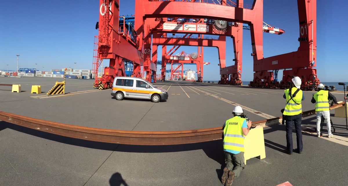 Größere Containerbrücken für JadeWeserPort