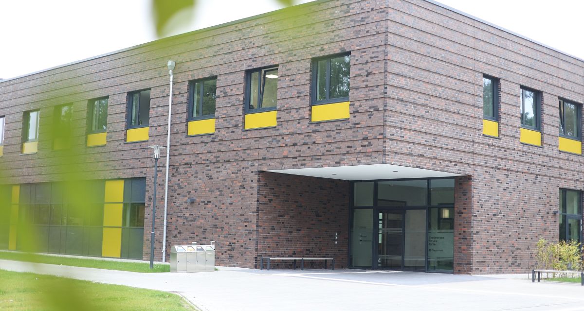 Neue Mensa und Service-Center an Jade Hochschule