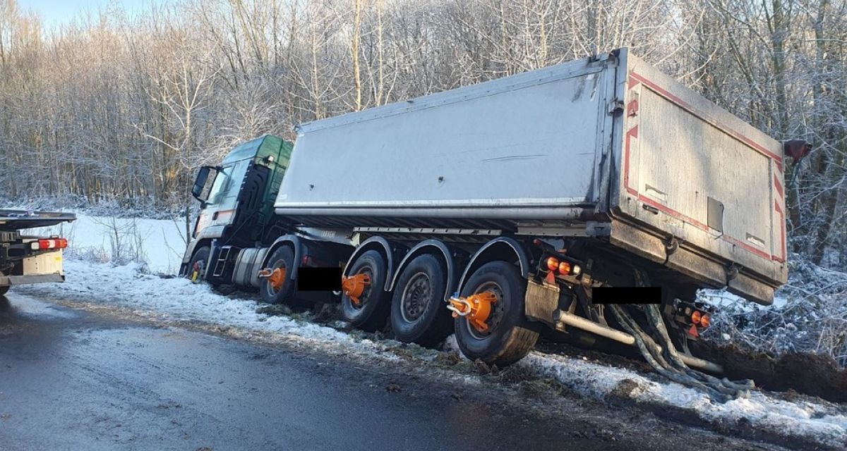 Aktuell - Verkehrsunfall auf dem Friesendamm - keine Verletzten
