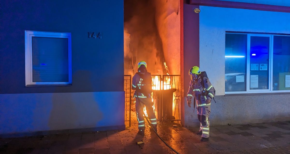 Feuer Brand Mülltonne Markstraße