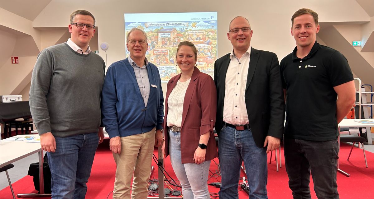 Zu shene sind am Ende einer Veranstaltung Patrick Lindner (Klimabeauftragter Friesland), Jens-Uwe Lalk (LK Friesland) Marissa Tammen (LK Friesland), Rolf neuhaus (LK Friesland) und Julian Lübbehusen (EKP)
