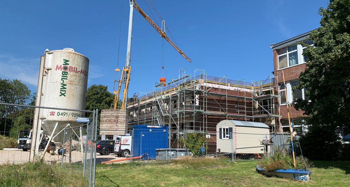 Zu sehen ist der Rohbau des Westgebäudes der Oberschule Stadtmitte. Dies ist der zweite Bauabschnitt, der sich noch im Bau befindet. 