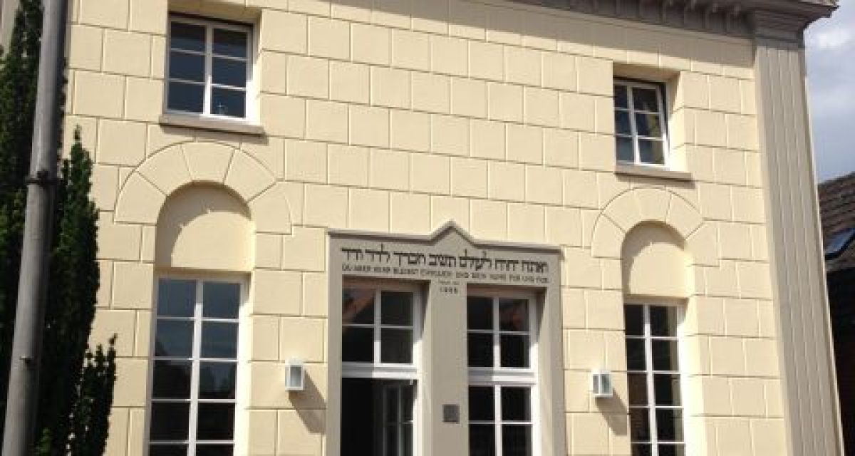 Außenansicht der Synagoge Neustadtgödens