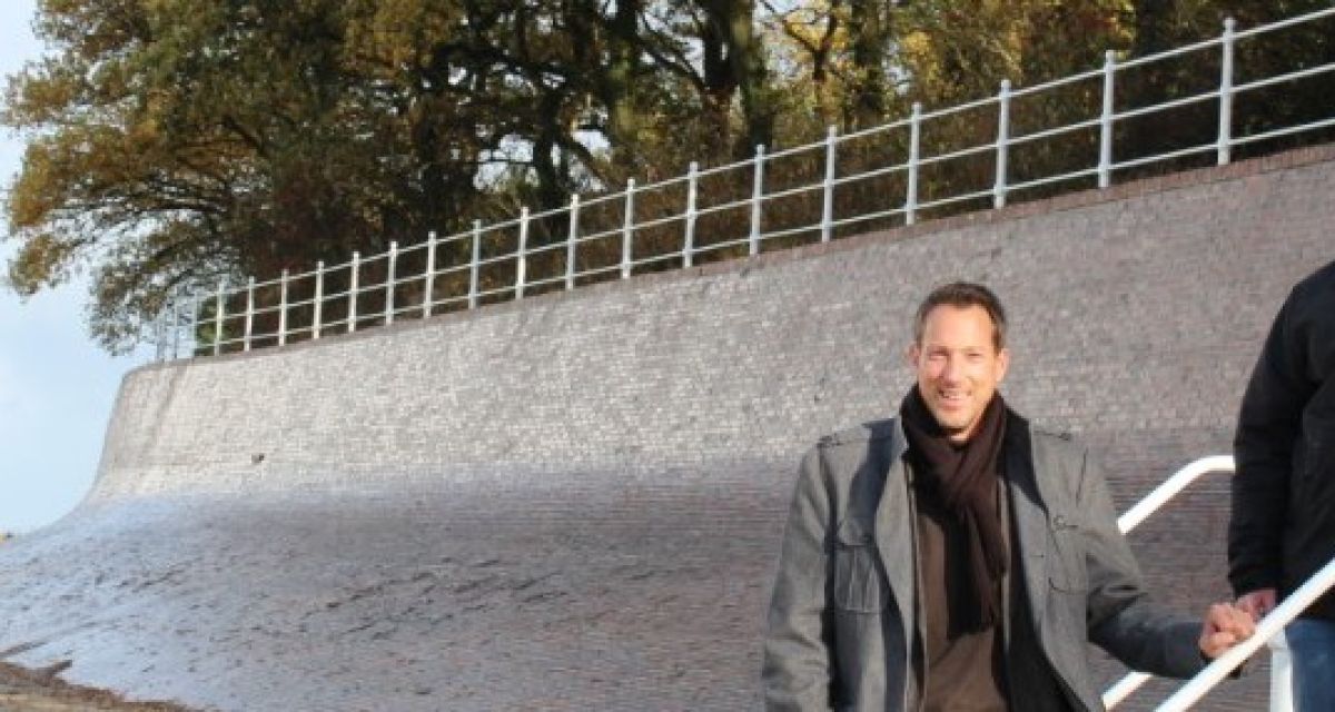 Ufermauer Dangast saniert