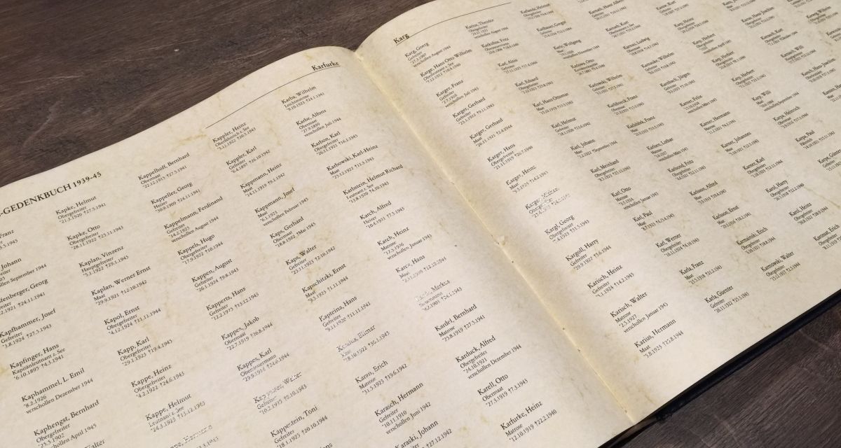 Gedenkbuch wieder aufgetaucht