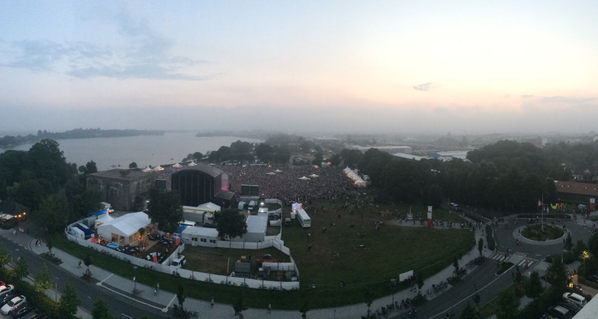 Zu sehen ist eine Luftaufnahme von stars@ndr2 in Wilhelmshaven.