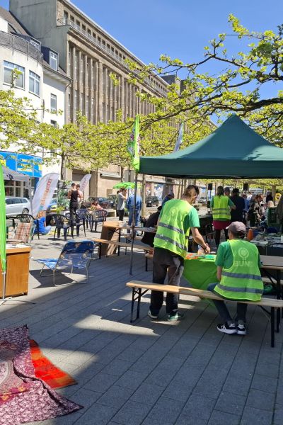 Friedliche Demonstration zum Muttertag