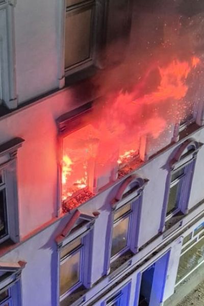 Brand in Mehrfamilienhaus in der Mitscherlichstraße