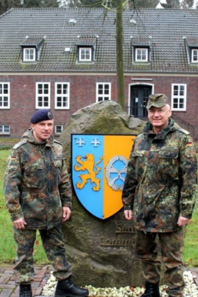 Upjever: Generalsbesuch im Objektschutzregiment