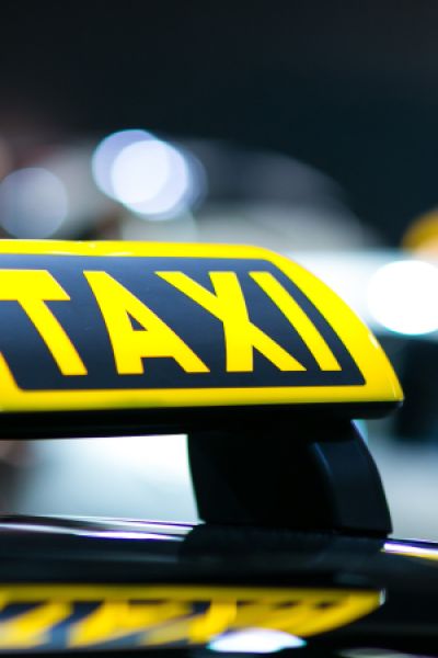 Einheitlicher Taxitarif gefordert