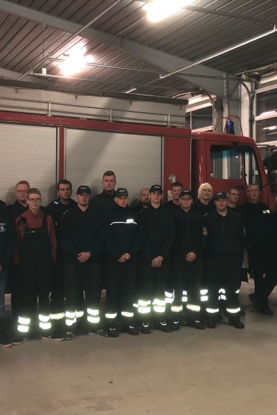 Kreisfeuerwehrbereitschaft Friesland unterstützt bei Moorbrand