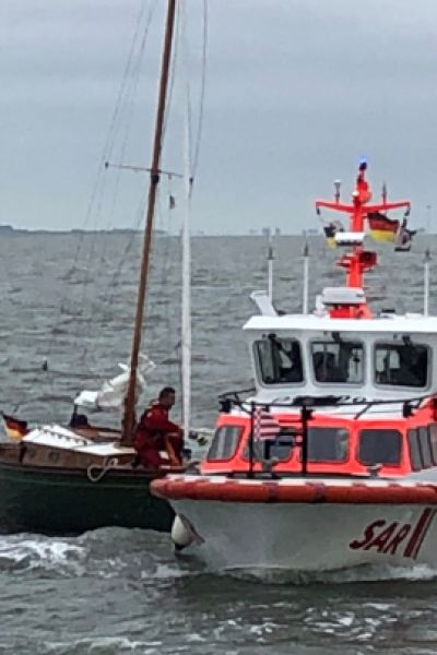 Seenotrettungskreuzer für Borkum getauft