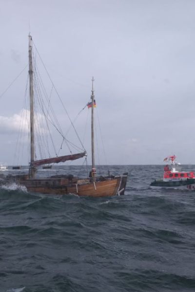 Segler havariert vor Wangerooge