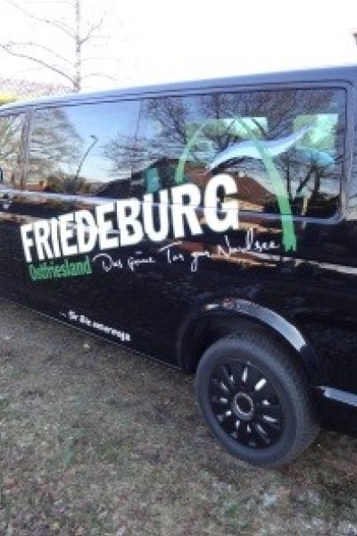 „Rollendes Rathaus“ wieder in Friedeburg unterwegs