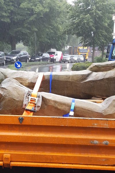 Skulpturen in Jever werden abgebaut