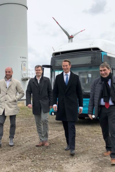 Friesland erhält millionenhohe Förderung für Wasserstoffbusse