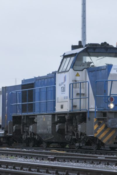 Güterzuglinie zwischen JWP und Duisburg