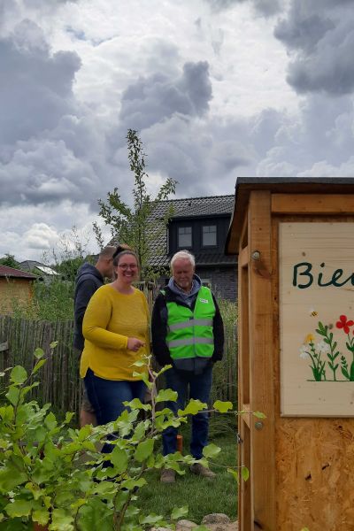 Vareler Bienengarten offiziell eröffnet