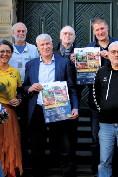 Traditioneller Brüllmarkt in Jever mit neuen Ideen