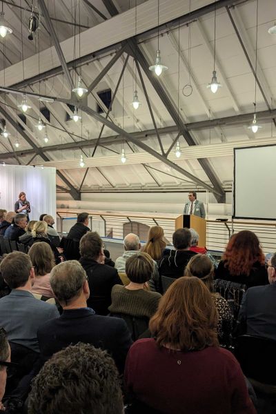 Auftakt für Demokratie-Projekte in Friesland und Wilhelmshaven