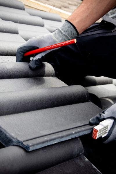 Inflationsausgleichsprämie für Dachdecker in der Region