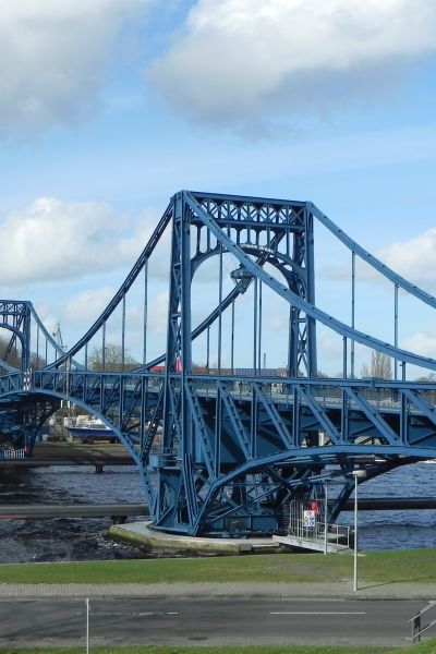 Anhörung wegen Nutzung von KW-Brücken-Grafik vertagt