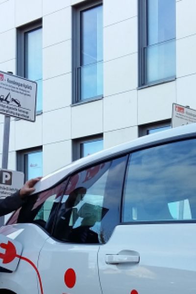 Neue Elektro-Tankstelle in Jever