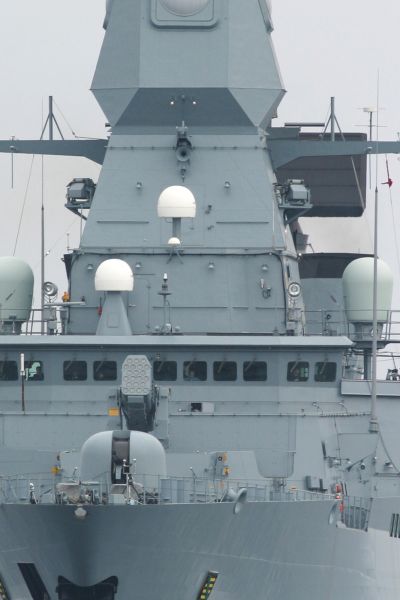 Fregatte Sachsen bricht zum NATO-Einsatz auf