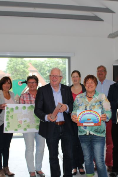 Varel: Bausteine für das neue Hospiz in Varel