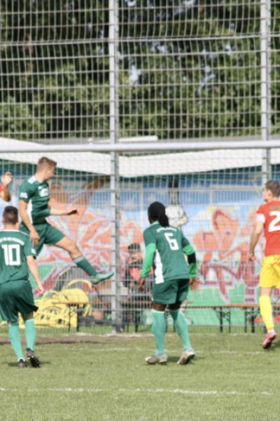 SV Wilhelmshaven schlägt ESV im Stadtderby deutlich