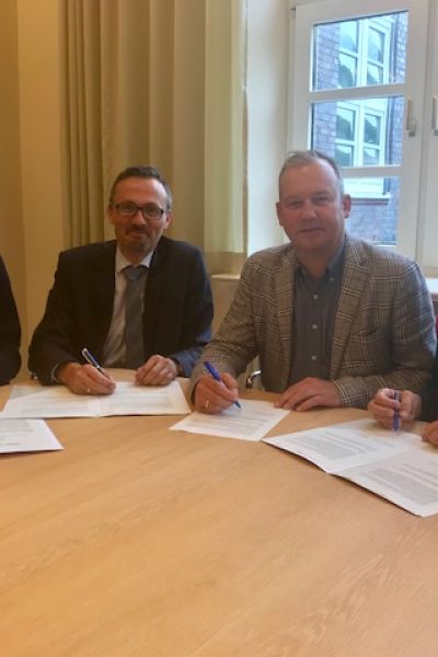 Absichtserklärung für Carsharing unterzeichnet