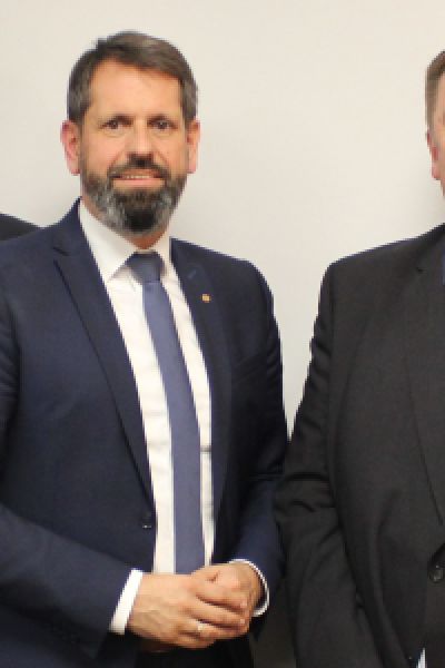 Politik und Wirtschaft fordern Verbesserungen von der NordWestBahn