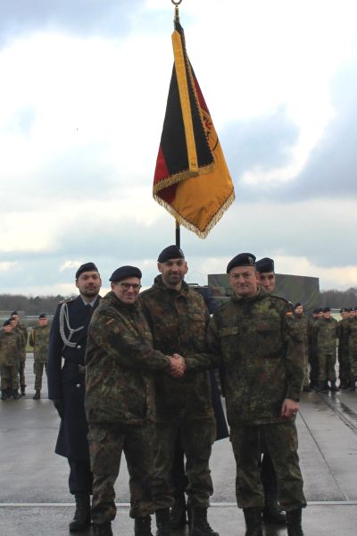 Kommandeurwechsel bei der Luftwaffe „Friesland“