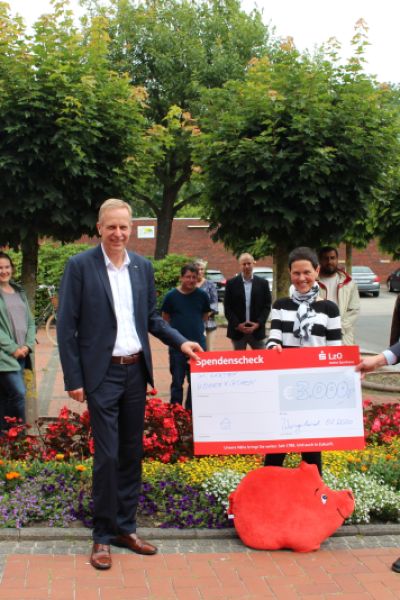 3000 Euro für Projekt „Internationaler Garten Hohenkirchen“