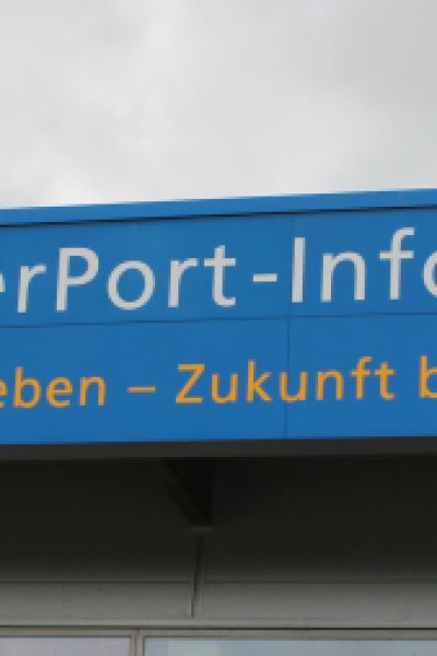 Neue Pläne für das JadeWeserPort-Infocenter