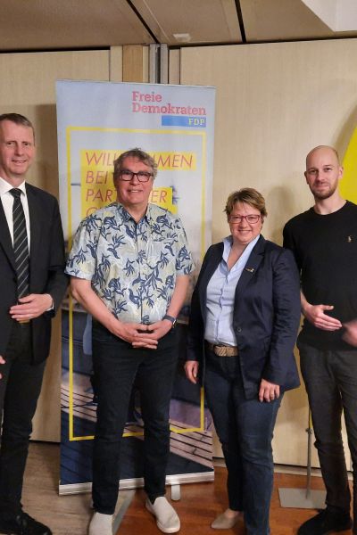 Kandidaten der FDP Friesland für Kreistagswahl aufgestellt