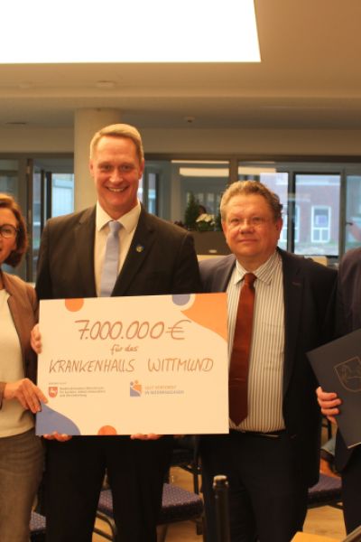 Erweiterungsbau am Krankenhaus Wittmund eingeweiht